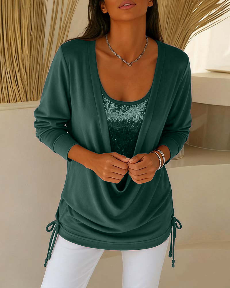 טופ דו-גווני עם פייטים – אפקט שני-באחד