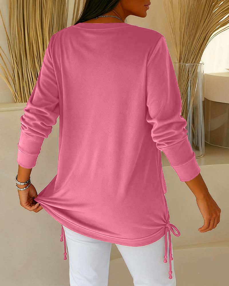 טופ דו-גווני עם פייטים – אפקט שני-באחד