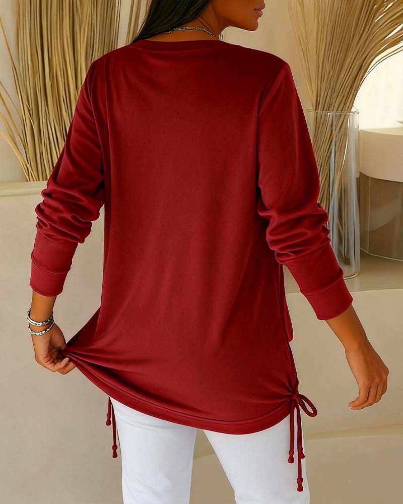 טופ דו-גווני עם פייטים – אפקט שני-באחד