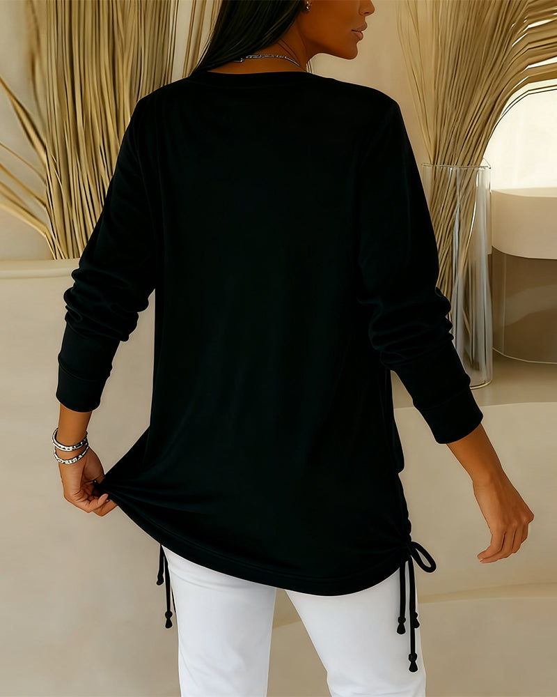 טופ דו-גווני עם פייטים – אפקט שני-באחד